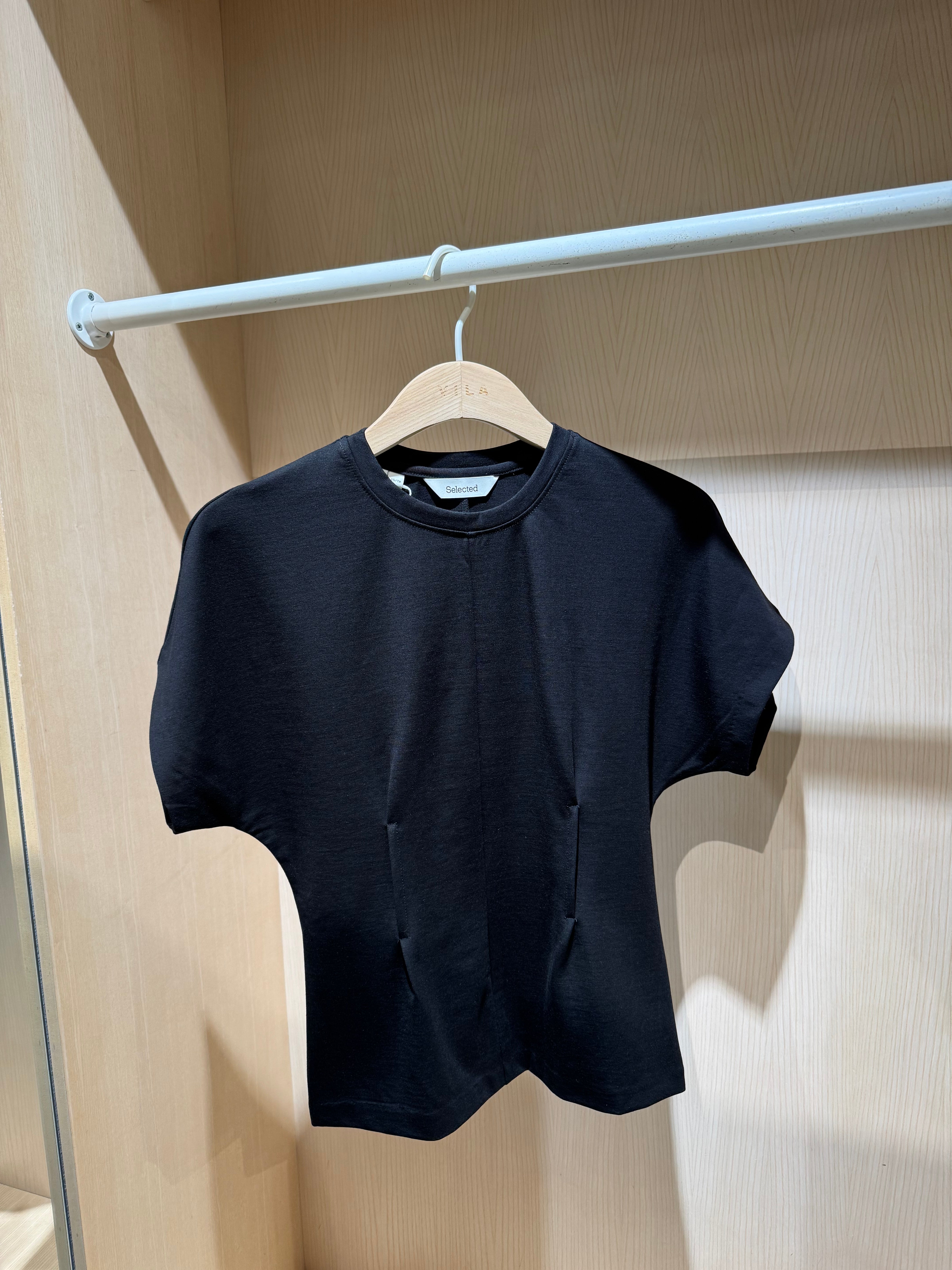 SLWERA Top - Black