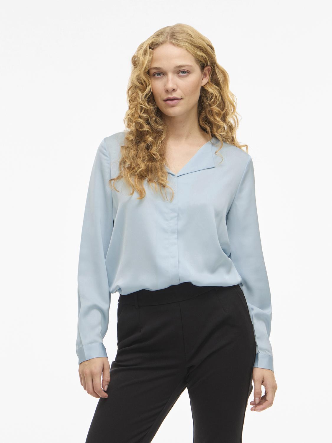model_shot-front