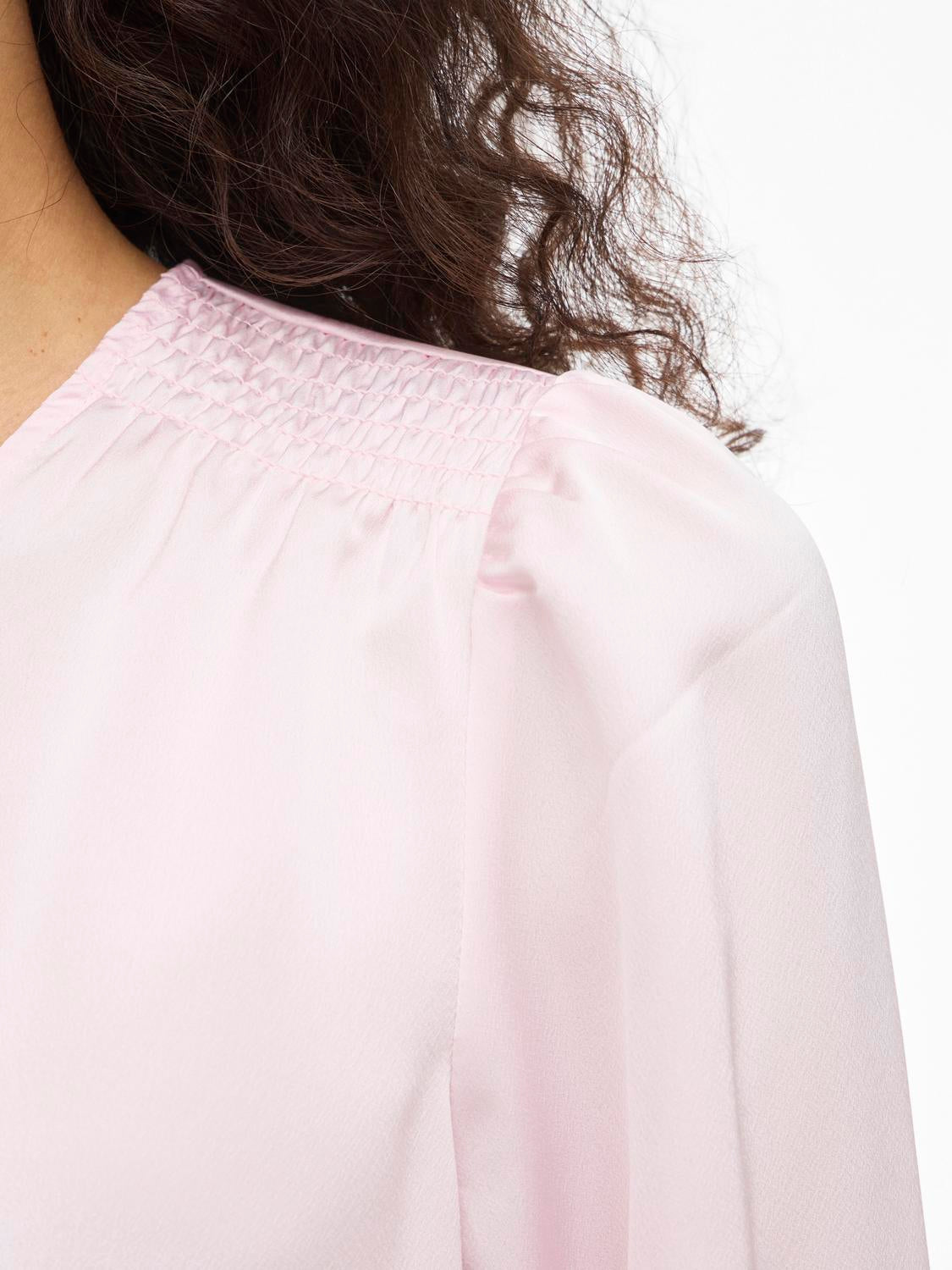 model_shot-detail